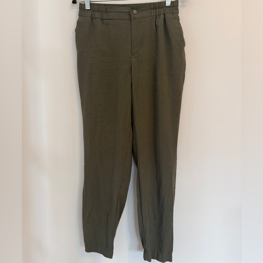 New Day Olive Green Elastic Waist Tapered Jogger Pants Medium - Picture 2 of 12